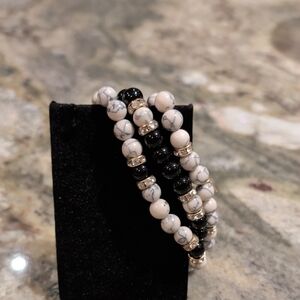 Cookie Lee Black and White Marble Beaded Bracelet